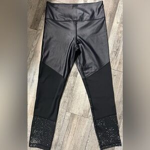 Black High-Waisted‎ Leggings